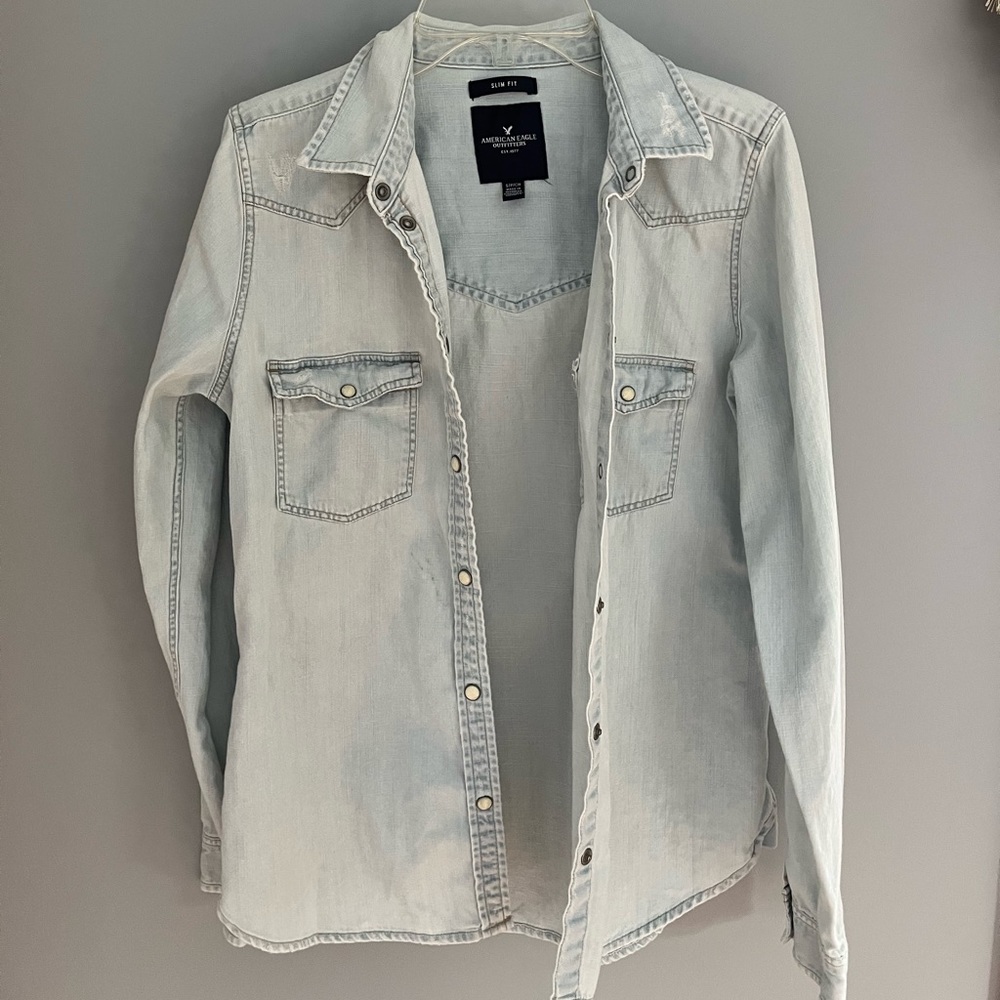 American Eagle Distressed Denim Button Up Shirt